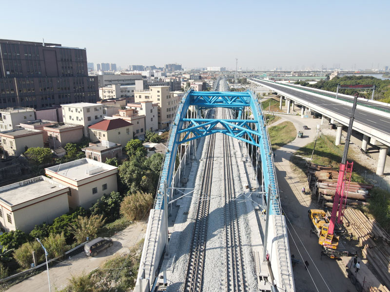 南沙港铁路4标南头北特大桥17#-18#墩1-80米下承式钢管混凝土系杆拱桥